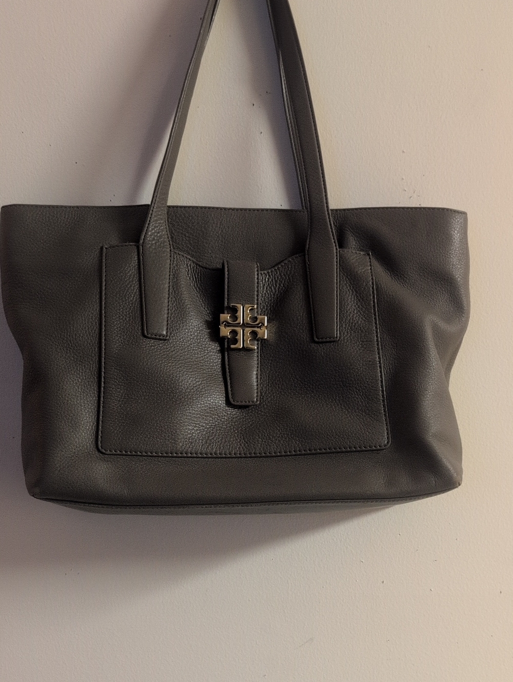 Tory Burch Meyer Plaque Leather Tote